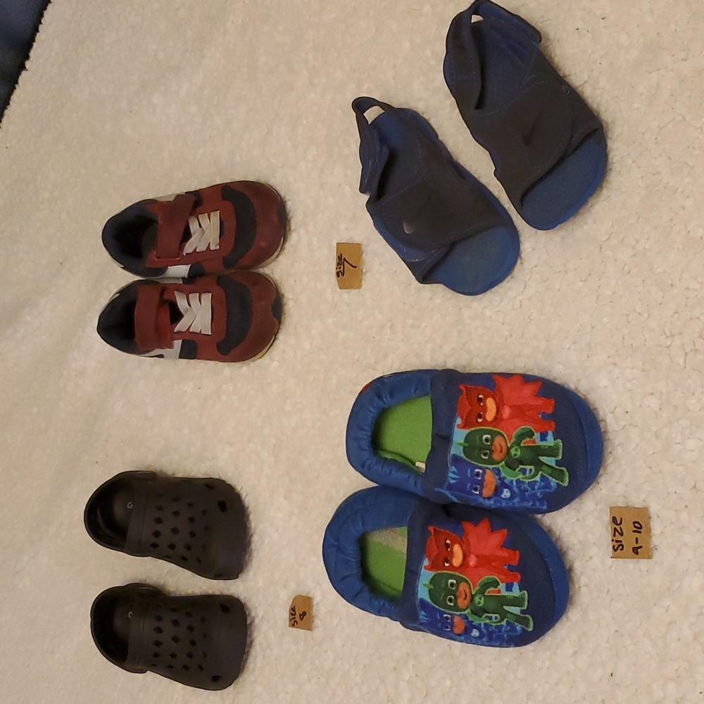 Toddler shoes and slippers